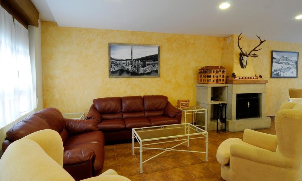 Hotel Rural La Corte De Los Pinares 비누에사 외부 사진